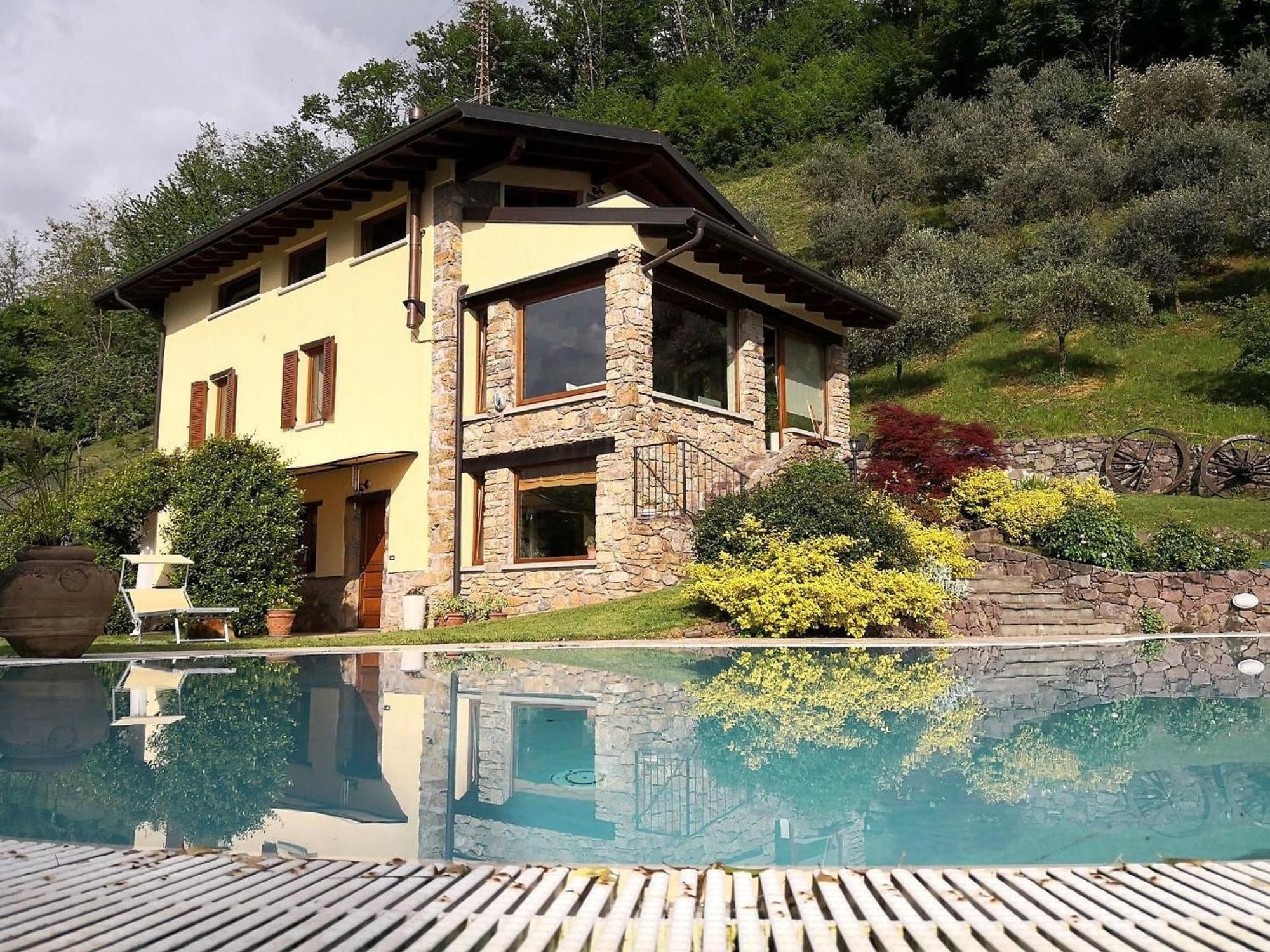 Villa In Pisogne With Pool Garden And Lake View 外观 照片