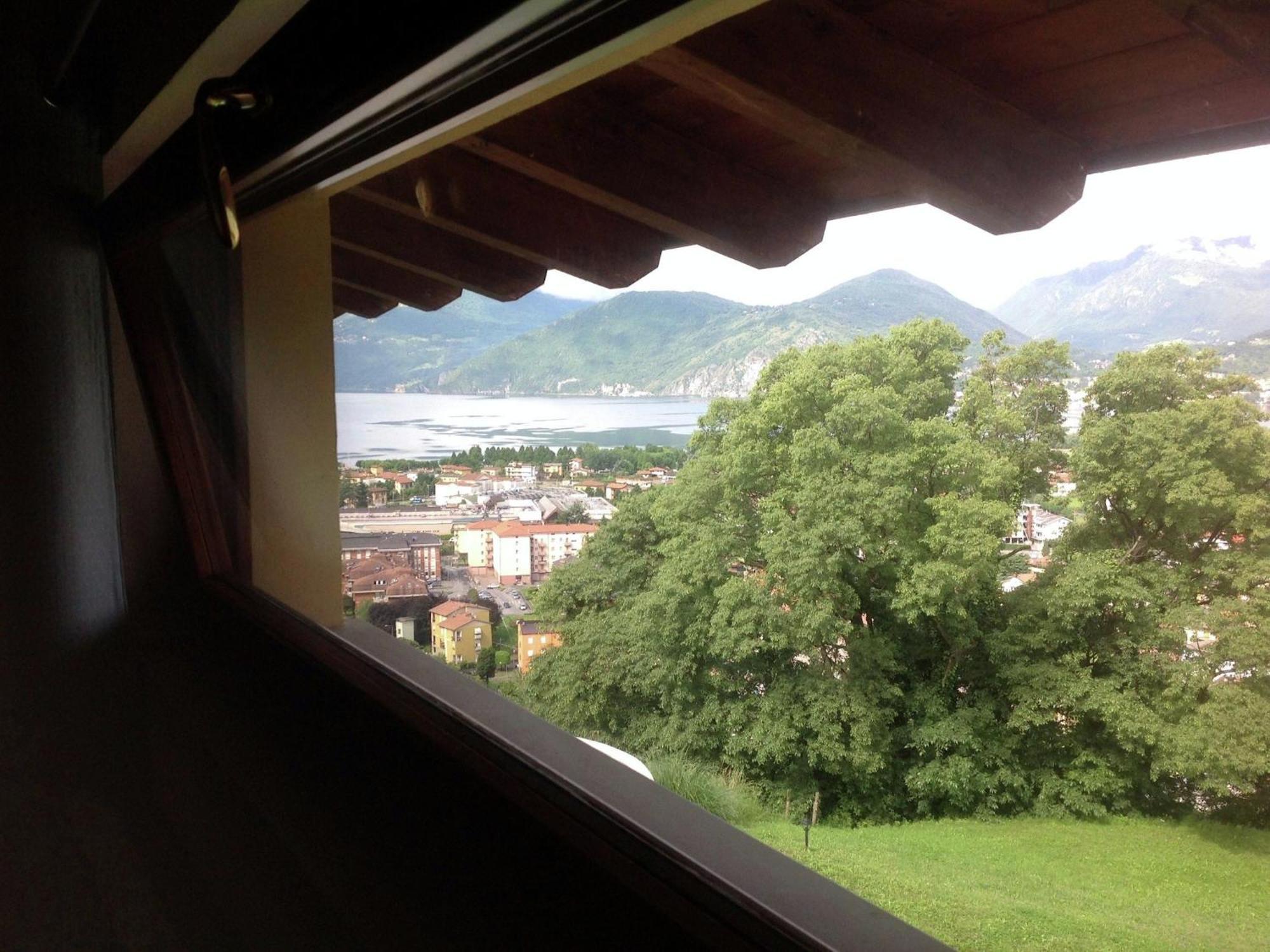 Villa In Pisogne With Pool Garden And Lake View 外观 照片