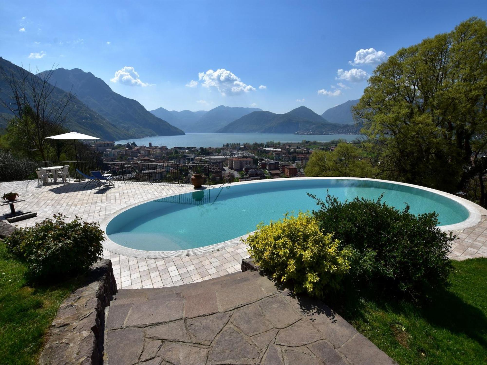 Villa In Pisogne With Pool Garden And Lake View 外观 照片